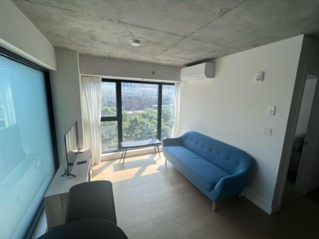 Luxe Downtown Gateway *